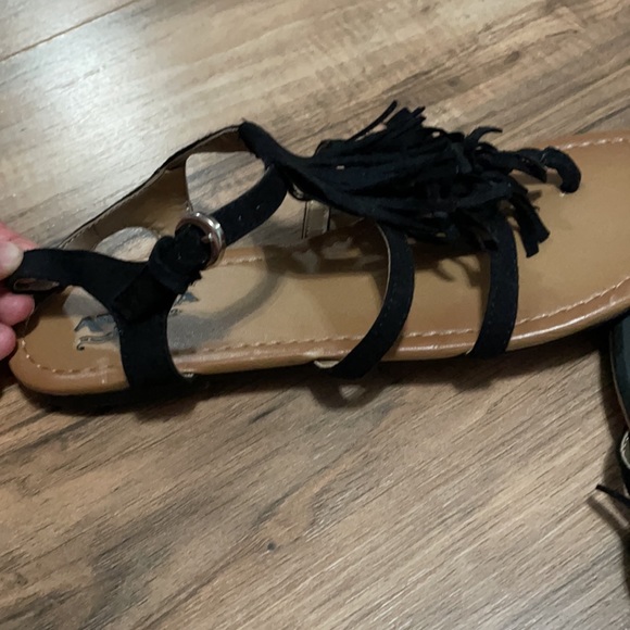NWOT Arizona Jeans Black Sandals size 8.5 - Picture 4 of 4
